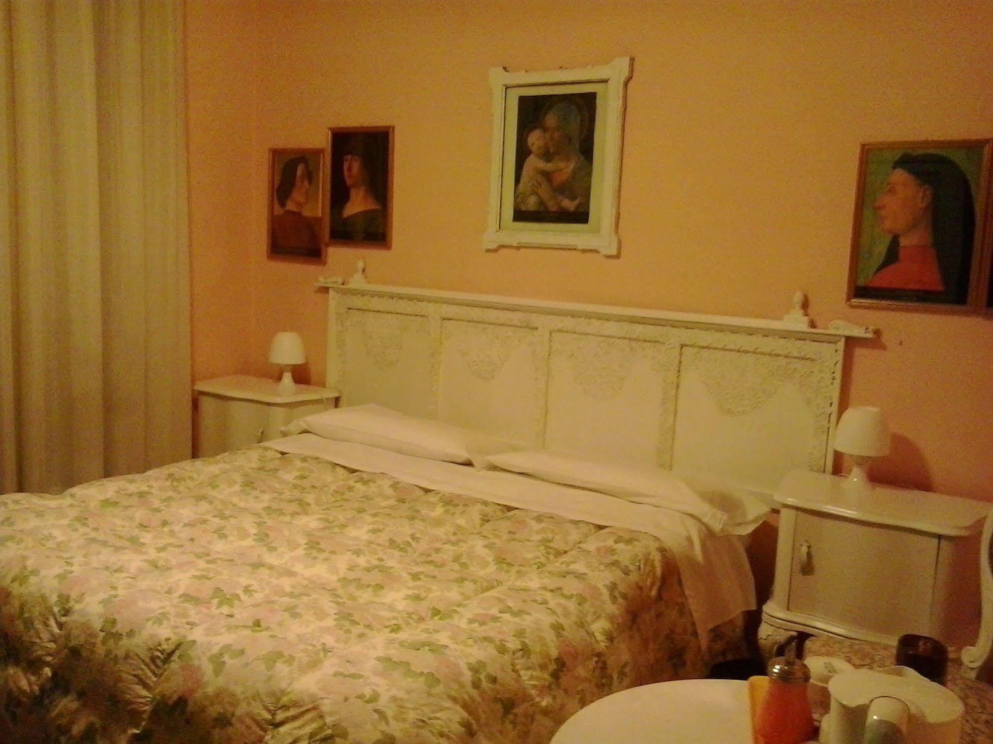 Accademia B&B Trezzo sullʼAdda Eksteriør bilde